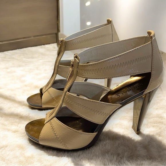 Michael Kors MK‎ Women's Berkley T-Strap Embossed Leather Taupe Heels Rose Gold - Picture 1 of 10